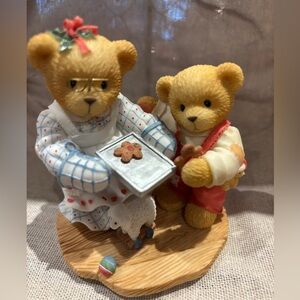 Cherished Teddies Pamela and Grayson
“A dash of love to warm your heart”
